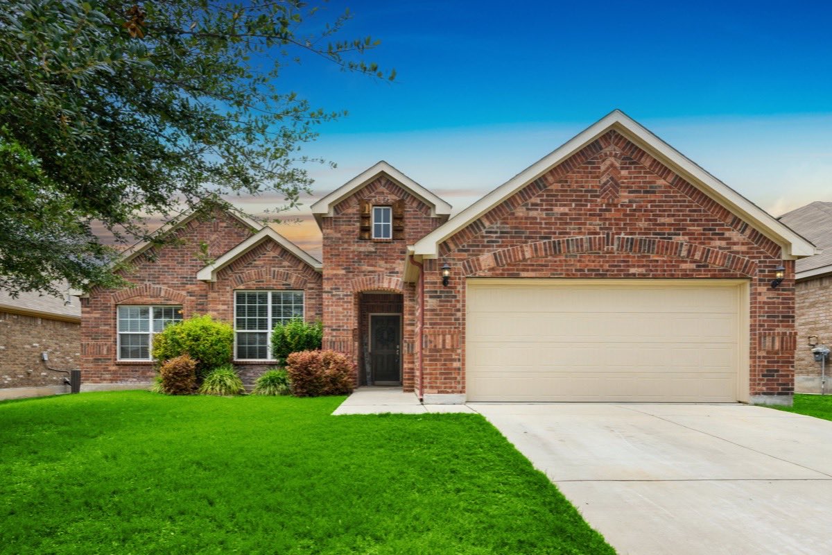 Brick veneer townhomes from the 1980s in Owings Mills, MD
